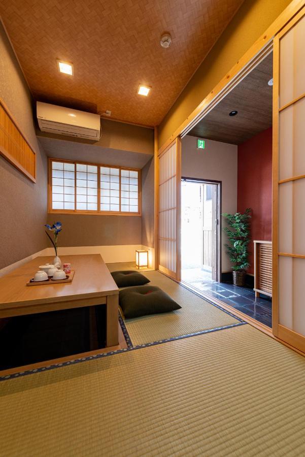 Вілла 谷町君・星屋・秋の家 Кіото Екстер'єр фото